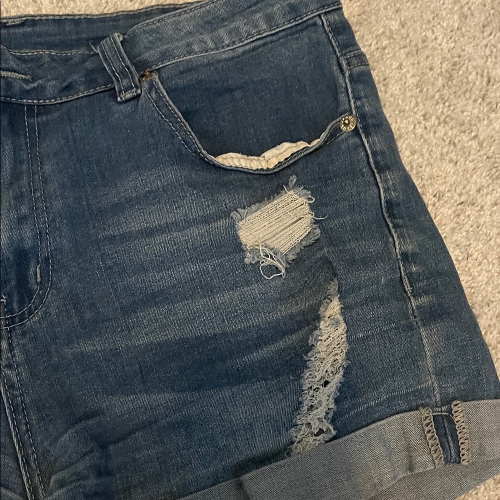Trendy Distressed Blue Jean Shorts - Picture 3 of 7